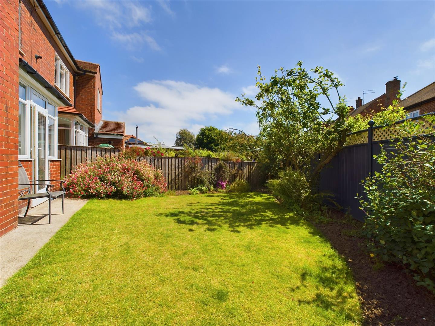 Eighth Avenue, Bridlington Belts Estate Agents